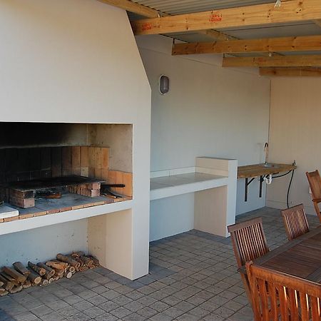 Gasthaus Longacre Olive & Vineyard Estate Langebaan Exterior foto